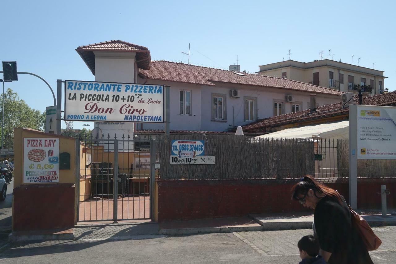 Hotel Houston Livorno - Struttura Esclusivamente Turistica - Not For Business Or Workers Kültér fotó