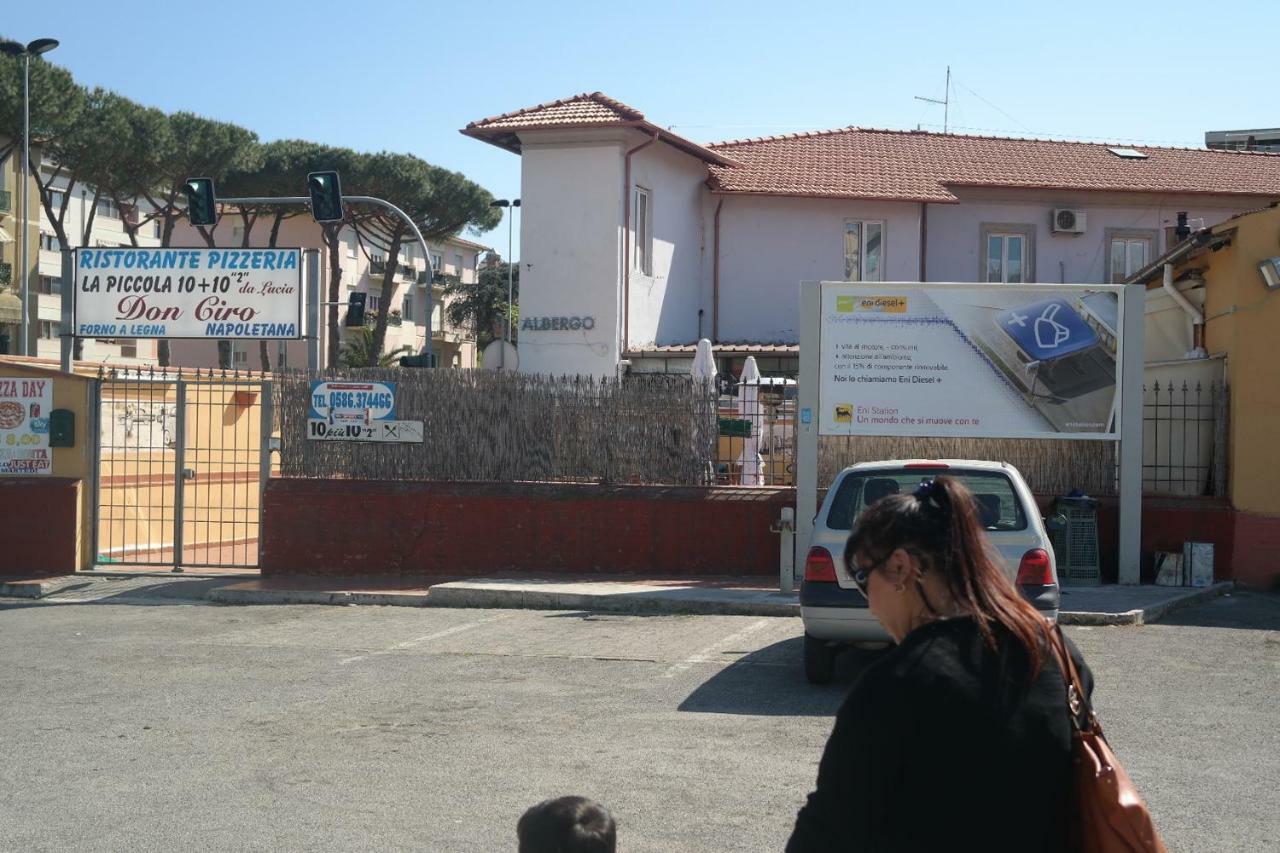 Hotel Houston Livorno - Struttura Esclusivamente Turistica - Not For Business Or Workers Kültér fotó