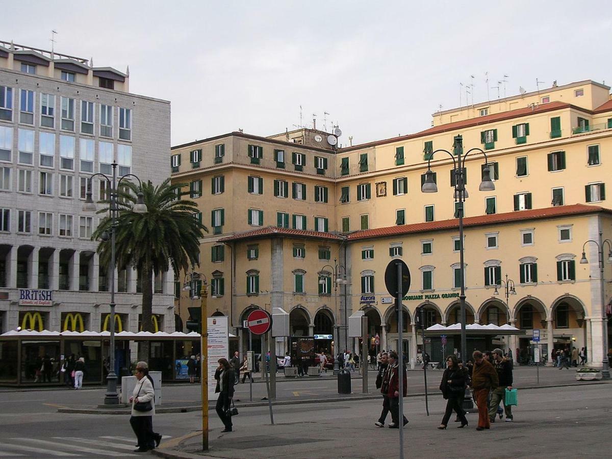 Hotel Houston Livorno - Struttura Esclusivamente Turistica - Not For Business Or Workers Kültér fotó